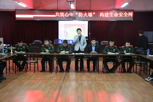 1员工党支部书记孙晖老师发言.JPG